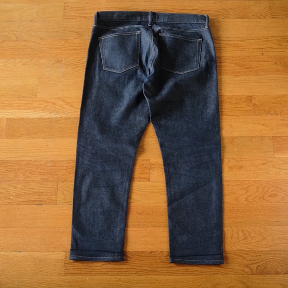 Uniqlo Jeans Men's Slim Straight Dark Wash Denim Cotton Spandex Size 35x28 - Picture 11 of 12